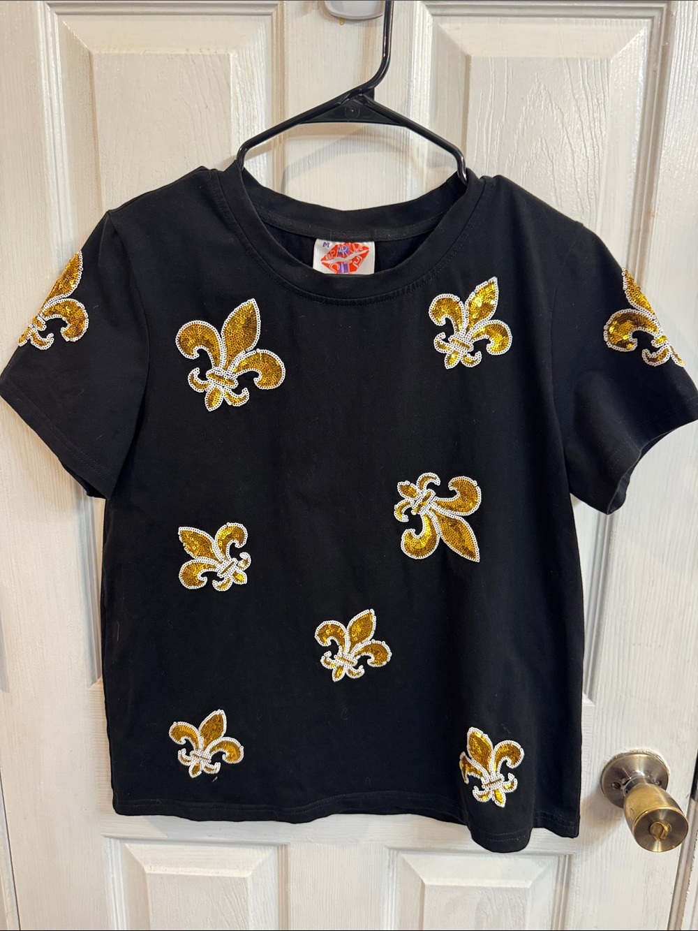 Black Women’s Fleur-de-Lis Short Sleeve Tee - Gold Accents